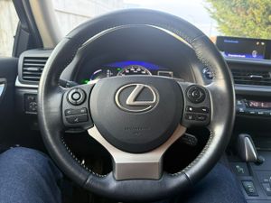 Lexus CT 200h Executive - Foto 36