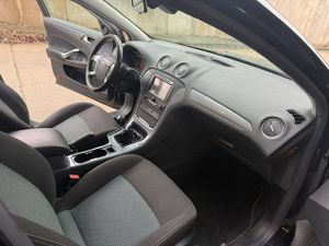 Ford Mondeo Berlina Limited Edition 2.0 TDCi 140 CV - Foto 26