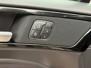 Ford Mondeo 5 puertas ST-Line 2.0 TDCi 110 kW (150 CV) - Foto 19