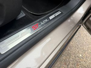 Ford Mondeo 5 puertas ST-Line 2.0 TDCi 110 kW (150 CV) - Foto 44