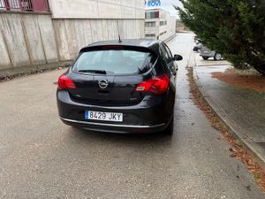 Opel Astra 5p Dynamic 1.6 CDTI 81 kW (110 CV) - Foto 11