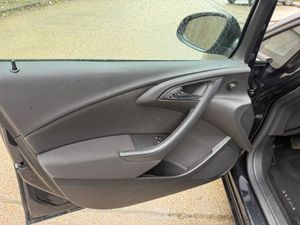 Opel Astra 5p Dynamic 1.6 CDTI 81 kW (110 CV) - Foto 24