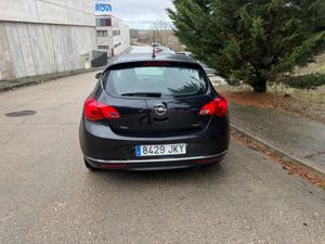 Opel Astra 5p Dynamic 1.6 CDTI 81 kW (110 CV) - Foto 12
