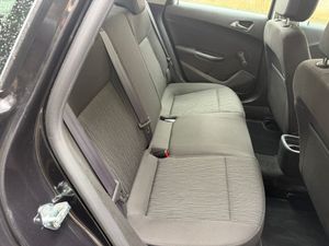 Opel Astra 5p Dynamic 1.6 CDTI 81 kW (110 CV) - Foto 40