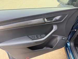 Skoda Karoq Sportline 1.5 TSI 110 kW (150 CV) DSG ACT - Foto 26