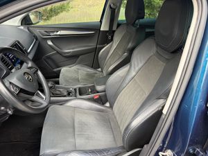 Skoda Karoq Sportline 1.5 TSI 110 kW (150 CV) DSG ACT - Foto 29