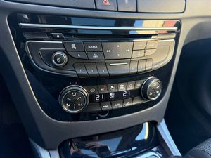 Peugeot 508 SW Style 1.6 e-HDi 115 ETG6 Blue Lion - Foto 37