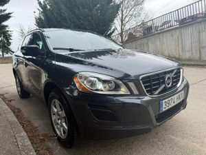Volvo XC60 Momentum D3 AWD Geartronic - Foto 10
