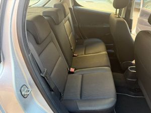 Peugeot 207 + 207+ 5p 1.4 HDi 68 - Foto 27