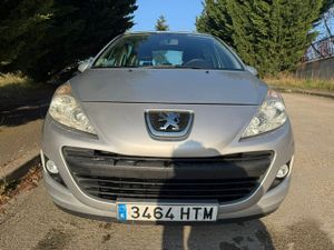 Peugeot 207 + 207+ 5p 1.4 HDi 68 - Foto 6