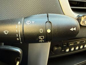 Peugeot 207 + 207+ 5p 1.4 HDi 68 - Foto 33