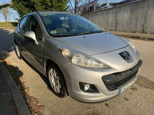 Peugeot 207 + 207+ 5p 1.4 HDi 68 - Foto 8
