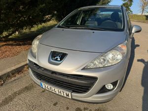 Peugeot 207 + 207+ 5p 1.4 HDi 68 - Foto 7