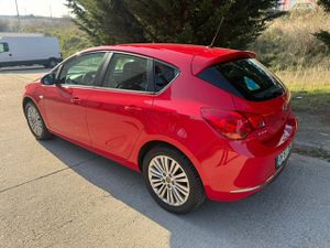 Opel Astra 5p Selective 1.6 CDTI Start/Stop 110 CV - Foto 16