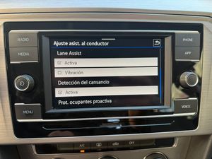Volkswagen Passat Variant 2.0 TDI 90 kW (122 CV) DSG 7 vel. - Foto 42