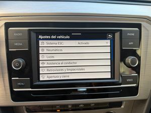 Volkswagen Passat Variant 2.0 TDI 90 kW (122 CV) DSG 7 vel. - Foto 44
