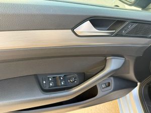 Volkswagen Passat Variant 2.0 TDI 90 kW (122 CV) DSG 7 vel. - Foto 34