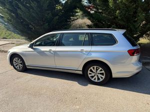 Volkswagen Passat Variant 2.0 TDI 90 kW (122 CV) DSG 7 vel. - Foto 16