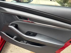 Mazda 3 5p Zenith-X SKYACTIV-X 2.0 12 kW (180 CV) AT - Foto 41