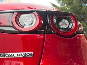 Mazda 3 5p Zenith-X SKYACTIV-X 2.0 12 kW (180 CV) AT - Foto 15