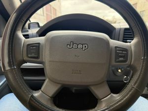 Jeep Grand Cherokee 3.0 V6 CRD Laredo - Foto 51