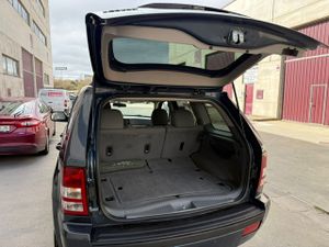 Jeep Grand Cherokee 3.0 V6 CRD Laredo - Foto 36
