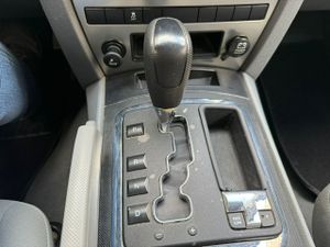 Jeep Grand Cherokee 3.0 V6 CRD Laredo - Foto 59