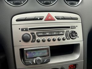 Peugeot 308 SW Sportium 1.6 HDi 110 FAP 6 vel. - Foto 50