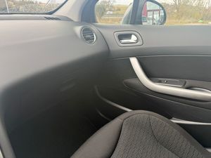 Peugeot 308 SW Sportium 1.6 HDi 110 FAP 6 vel. - Foto 53