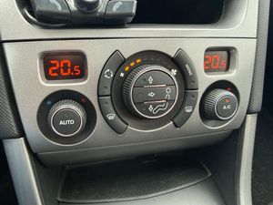 Peugeot 308 SW Sportium 1.6 HDi 110 FAP 6 vel. - Foto 52