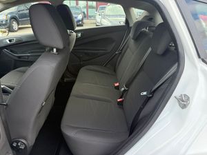 Ford Fiesta 5p Trend 1.5 TDCi 95 CV - Foto 33