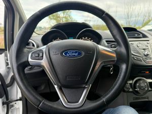Ford Fiesta 5p Trend 1.5 TDCi 95 CV - Foto 46
