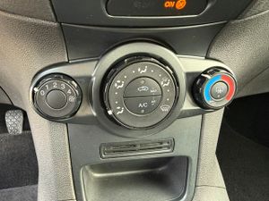 Ford Fiesta 5p Trend 1.5 TDCi 95 CV - Foto 47