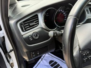 Kia Ceed cee'd Sportswagon 1.6 CRDi VGT 128 CV Drive - Foto 17