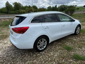 Kia Ceed cee'd Sportswagon 1.6 CRDi VGT 128 CV Drive - Foto 9