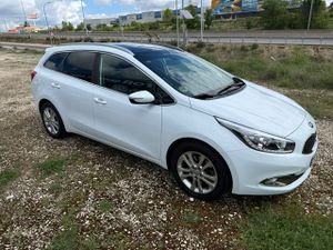 Kia Ceed cee'd Sportswagon 1.6 CRDi VGT 128 CV Drive - Foto 10
