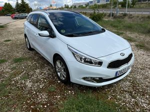 Kia Ceed cee'd Sportswagon 1.6 CRDi VGT 128 CV Drive - Foto 11