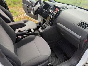 Opel Zafira Family 1.7 CDTi 125 CV - Foto 31