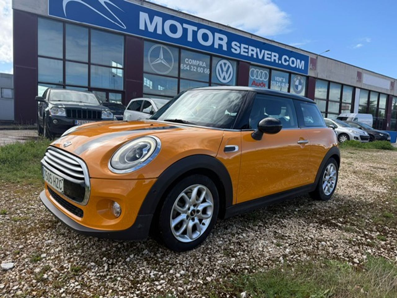 MINI MINI Cooper D 3 puertas Aut. - Foto 1
