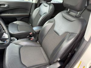 Jeep Compass Limited 2.0 MultiJet 103 kW (140 CV) 4x4 Active Drive Auto - Foto 17