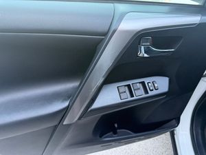 Toyota Rav4 150D 2WD Advance - Foto 45