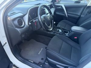 Toyota Rav4 150D 2WD Advance - Foto 43