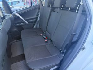 Toyota Rav4 150D 2WD Advance - Foto 42