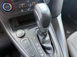 Ford Focus Berlina ST-Line 1.0 EcoBoost 92 kW - Foto 46