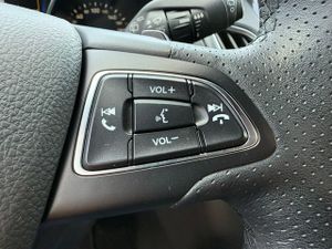 Ford Focus Berlina ST-Line 1.0 EcoBoost 92 kW - Foto 41