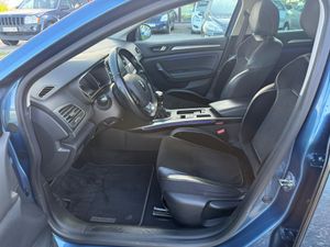 Renault Megane Berlina Zen Energy TCe 97 kW - Foto 30