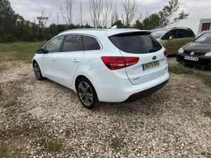 Kia Ceed cee'd SW 1.6 CRDi VGT Drive 100 kW - Foto 6