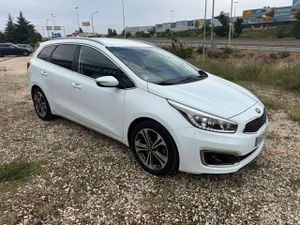 Kia Ceed cee'd SW 1.6 CRDi VGT Drive 100 kW - Foto 19