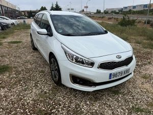 Kia Ceed cee'd SW 1.6 CRDi VGT Drive 100 kW - Foto 14