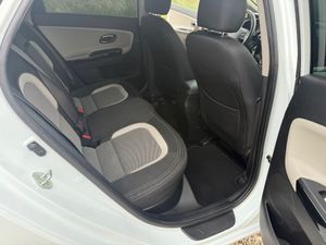 Kia Ceed cee'd SW 1.6 CRDi VGT Drive 100 kW - Foto 40